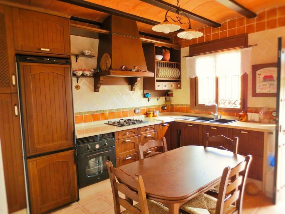 הוילה אלמריה Casa Juan Gil מראה חיצוני תמונה